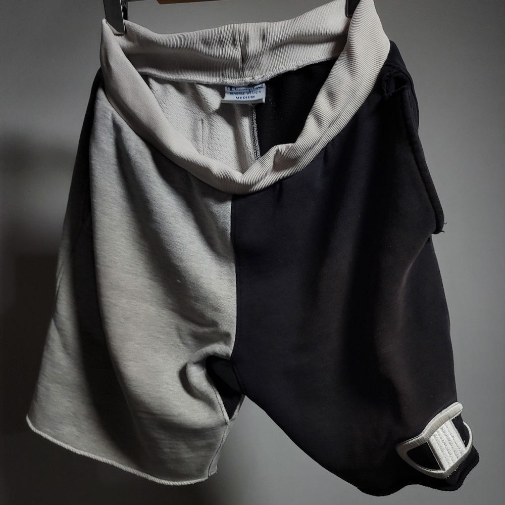 Champion reverse waived  medium